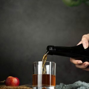 Kombucha Yuwa dùng tốt nhất khi bụng đói.